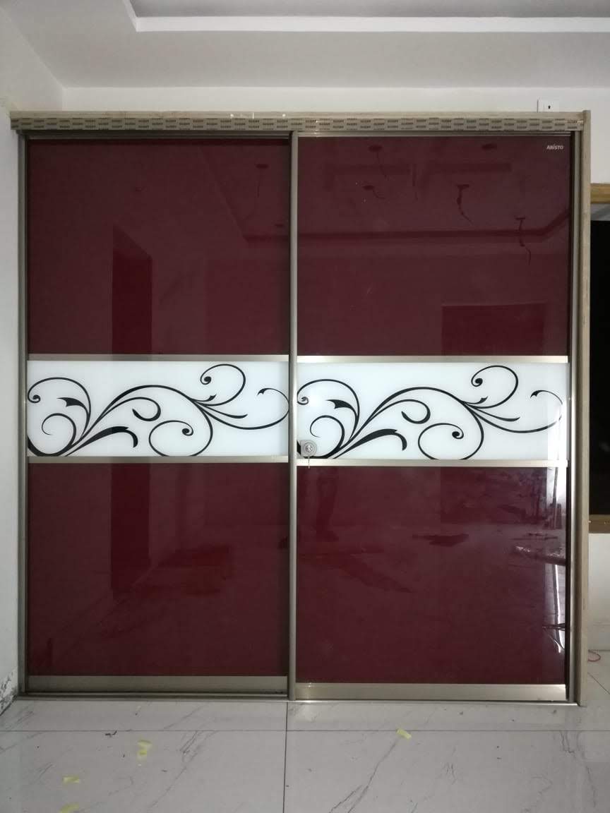 cheapest-low-price-lacquer-glass-wardrobe-designs-in-gurgaon-gurugram-best-lacquer-glass-dealers-manufacturers-in-gurgaon-india